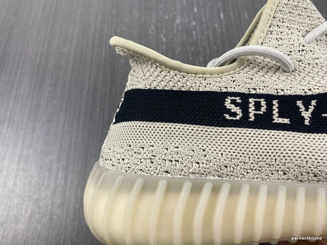 350 Adidas Yeezy HP7870 V2 Boost Beige Black 0820